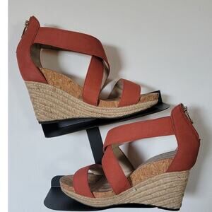 Adrienne Vittadini Platform Wedges Size 9.5 M Strappy Open Toe Burnt Orange